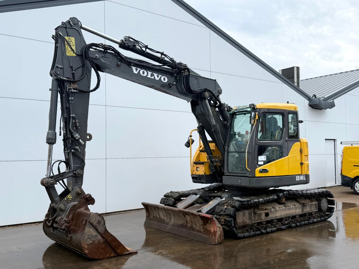 Volvo Excavator ECR145CL 107 hp