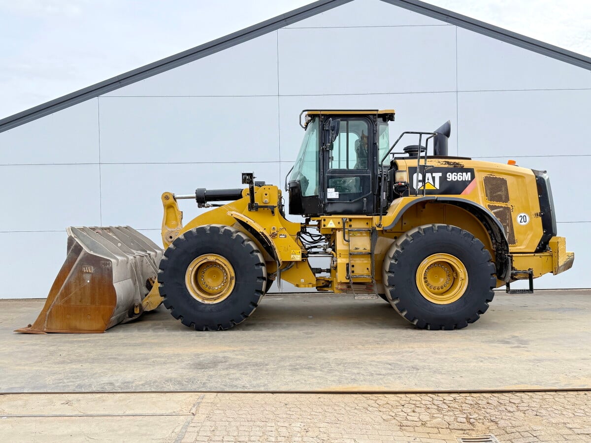 Caterpillar 966M Wheel Loader 307 hp