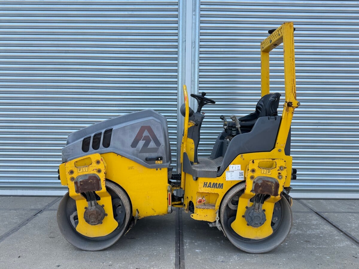 Hamm HD12VV Roller 31 hp