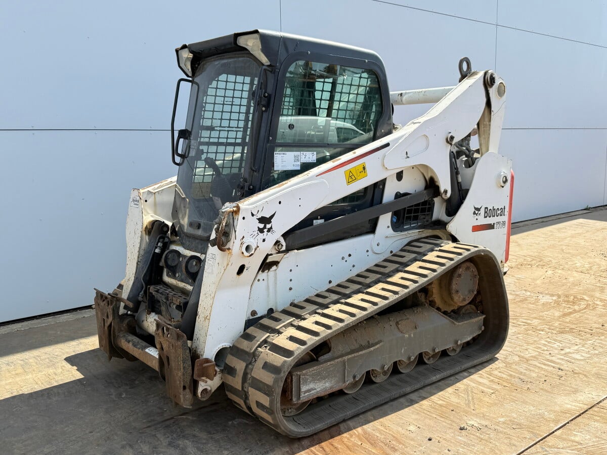 Bobcat Skid Steer T770 93 hp