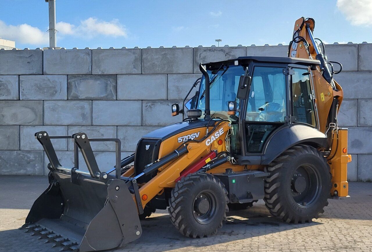 Case 570SV Backhoe Loader 4WD 94 hp