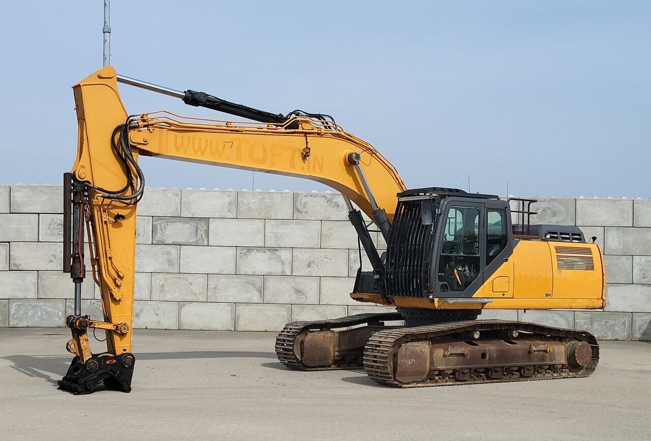 Case CX300 D Crawler Excavator