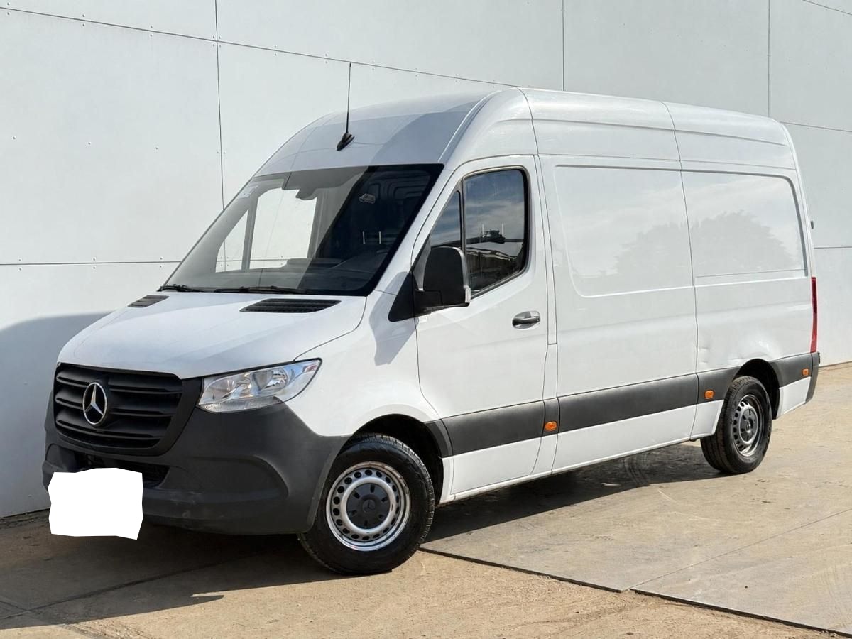 Mercedes Benz Sprinter 315 1.9 CDI Panel Van L2H2 Automatic White